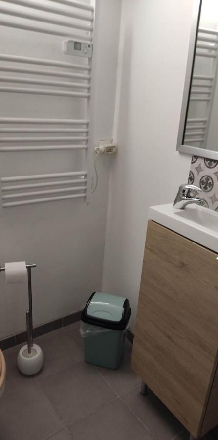 נים Appartement Arenes Romanite מראה חיצוני תמונה
